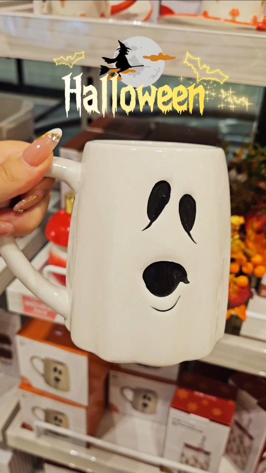 Instagram post by @vousmango for LCW Home. Caption reads: Halloween Concept 🎃👻🦇 @lcwhome . . . . . .....