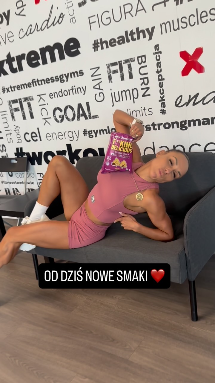 Instagram post by @paula_fit_and_lifestyle for ALLNUTRITION. Caption reads: ✨ ALLNUTRITION Fitking Delicious Protein Chips....