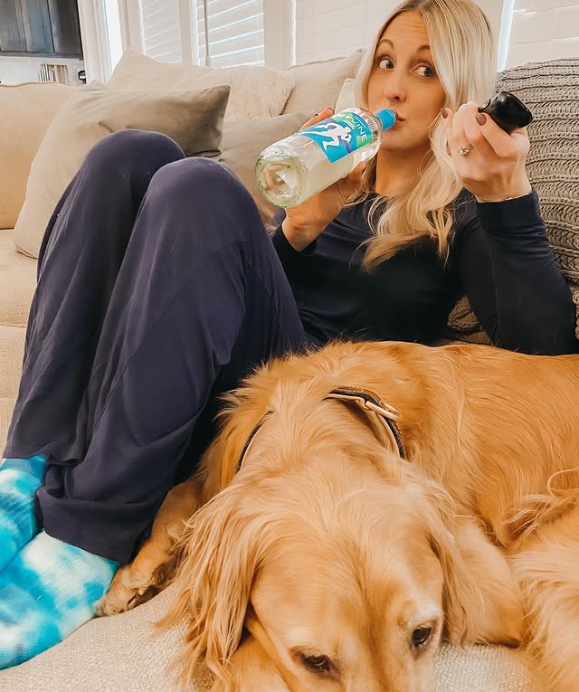 Instagram post by @skinnyhangover for Fitvine Wine. Caption reads: Me every day of quarantine👆🏼⁣ ⁣ Real talk - I....