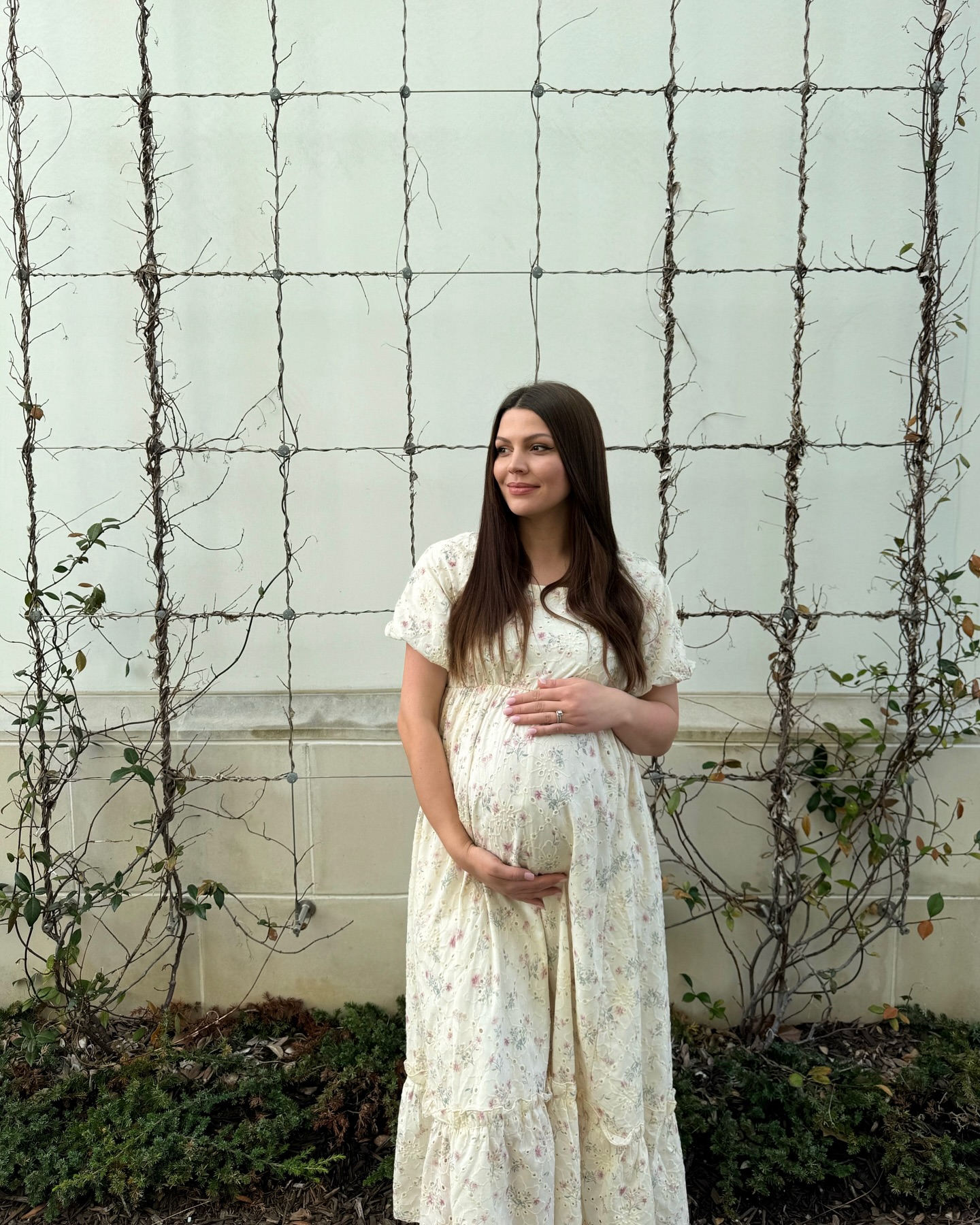 Instagram post by @natalie_ignatov for PinkBlush Maternity. Caption reads: 37 weeks with my little one 🤍
 Beautiful....