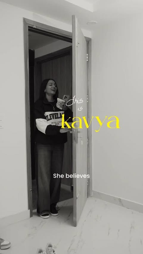 Instagram post by @ikavvyaa for The Artment. Caption reads: [...] discounts on artment.com 🛍️
#AD
#theartment....