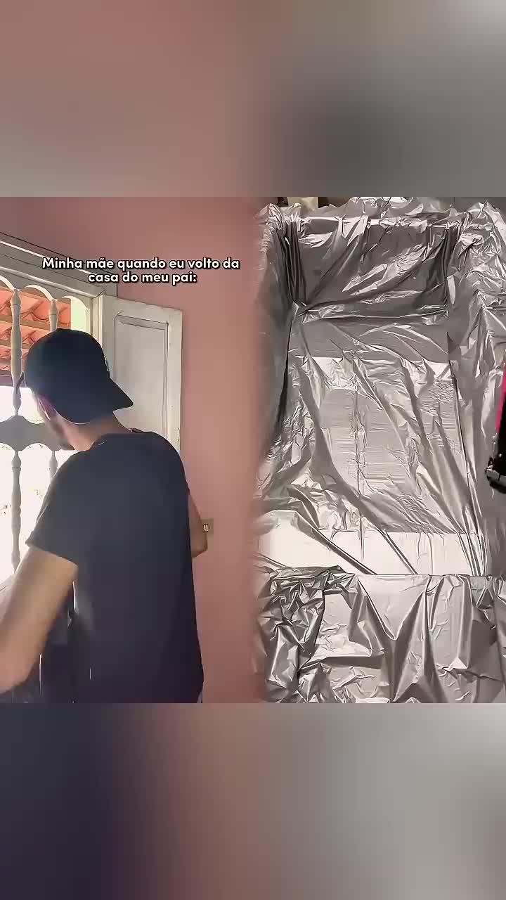 TikTok post by @clips00121 for OFF! Repelente. Caption reads: #ToqueLeveByOFF @off.repelente 🤣🤣🤣🤣.