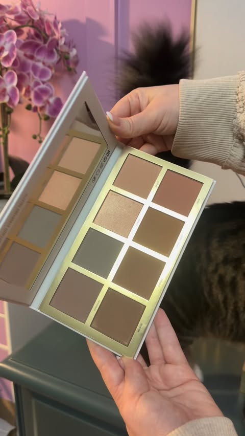 Instagram post by @amylovesmakeup for Blend Bunny Cosmetics. Caption reads: Unboxing the new @blendbunnycosmetics x....