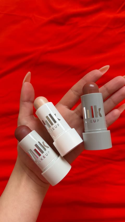 Instagram post by @ellachristo for Milk Makeup. Caption reads: [...] makeup using my fav new generation....
