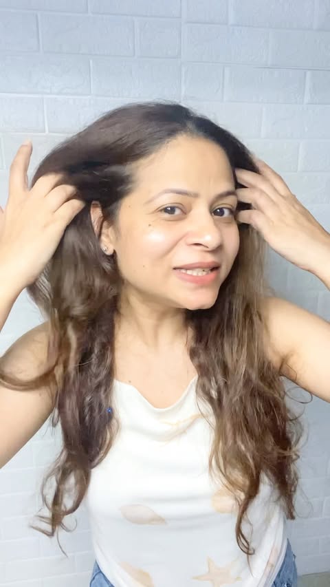 Instagram post by @meenakshirtyagi for Nature’s Essence. Caption reads: [...] Nykaa & Meesho. Link in caption❤️....