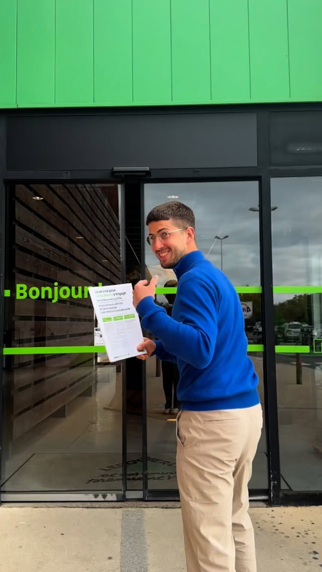 Instagram post by @renovateursdudimanche for Leroy Merlin. Caption reads: Vous validez nos choix ? 🥹 @leroymerlin_angers....