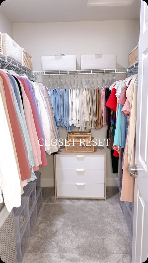 Instagram post by @tidycademypro for Trashie. Caption reads: Reset my closet for summer using @trashie to....