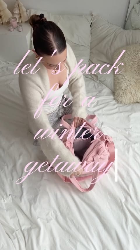 Instagram post by @taleasophiarogel for Bagsmart. Caption reads: [...] me for a little winter getaway!! 🎀❄️⛸️....