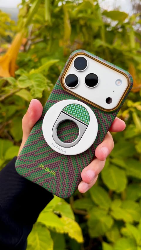 Instagram post by @mrjasonsantos for PITAKA. Caption reads: [...] 🍃📱 The new Breath of Veins case from....