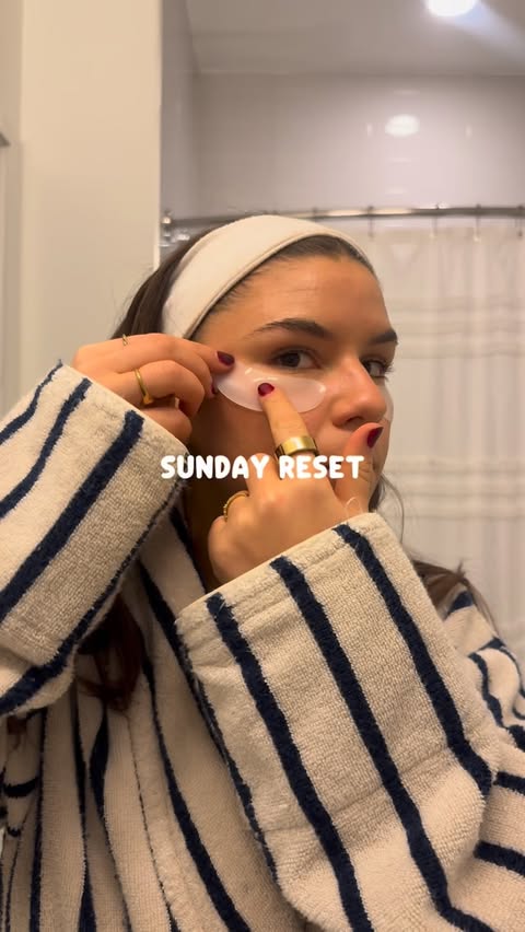 Instagram post by @noelleconforti for Total Wine & More. Caption reads: I don’t mess around when it comes to my Sunday....