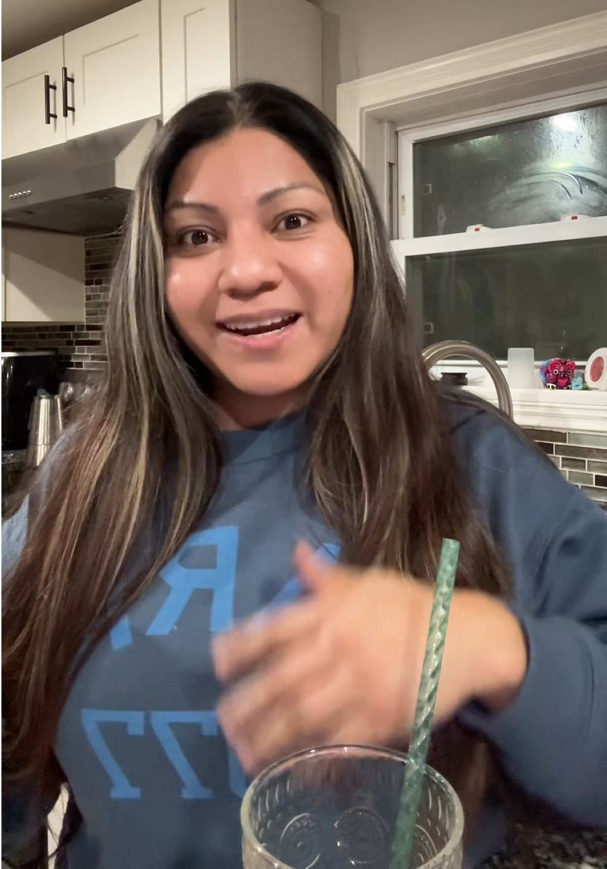 TikTok post by @ahorrandoconnorma for Natural Vitality. Caption reads: [...] a sentir maravillosa o....