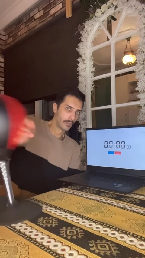 Instagram post by @codemtcspeed for Guinness World Records. Caption reads: [...] shot - 00:00:07 milisecond.. ⏳....