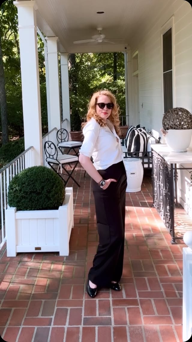 Instagram post by @atouchofsoutherngrace for Albion Fit. Caption reads: [...] a wardrobe essential! Love how the....