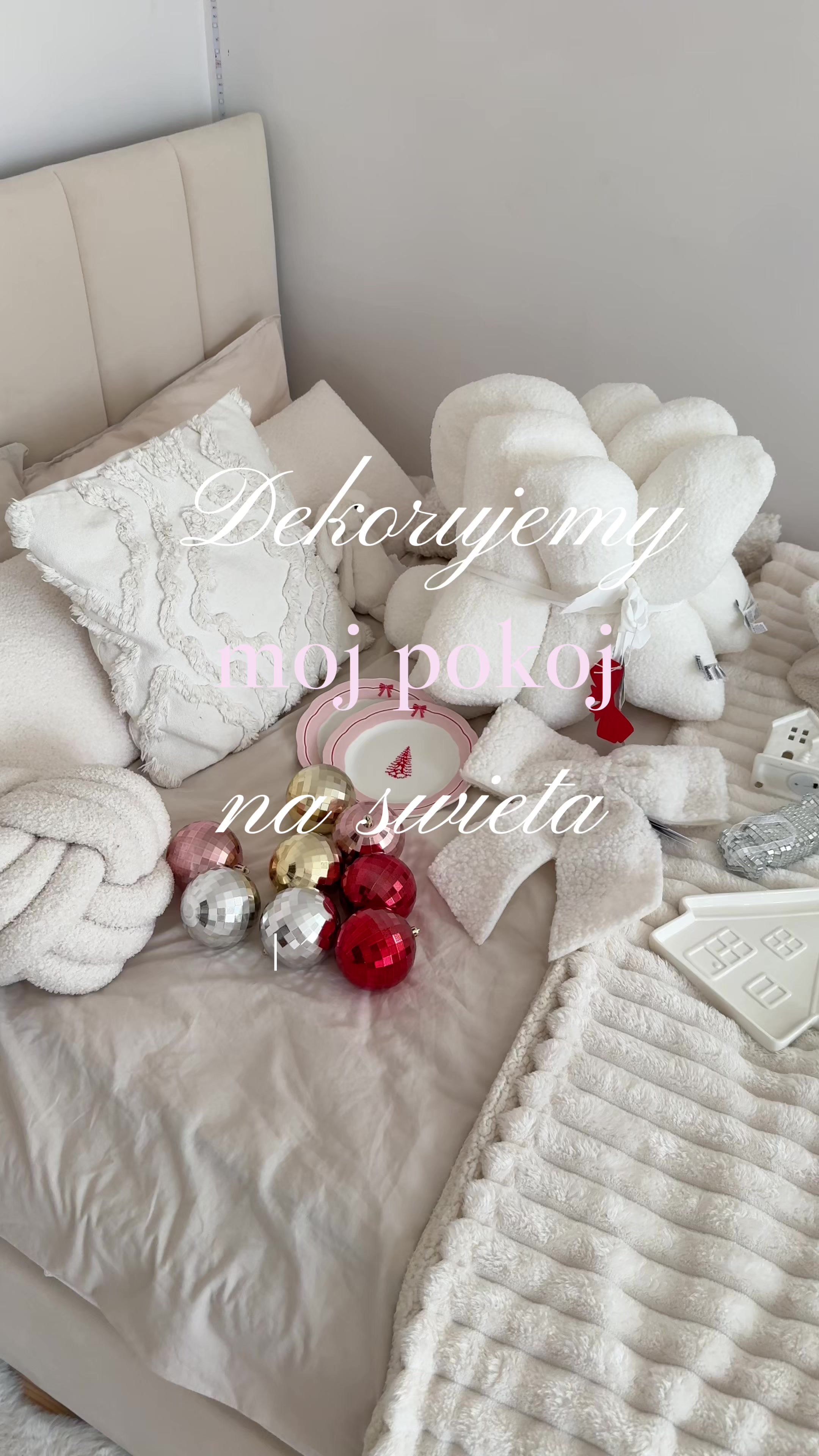 TikTok post by @ameliadiaaries for Sinsay. Caption reads: Dekorujemy mój pokój na święta! Z marką @sinsay....