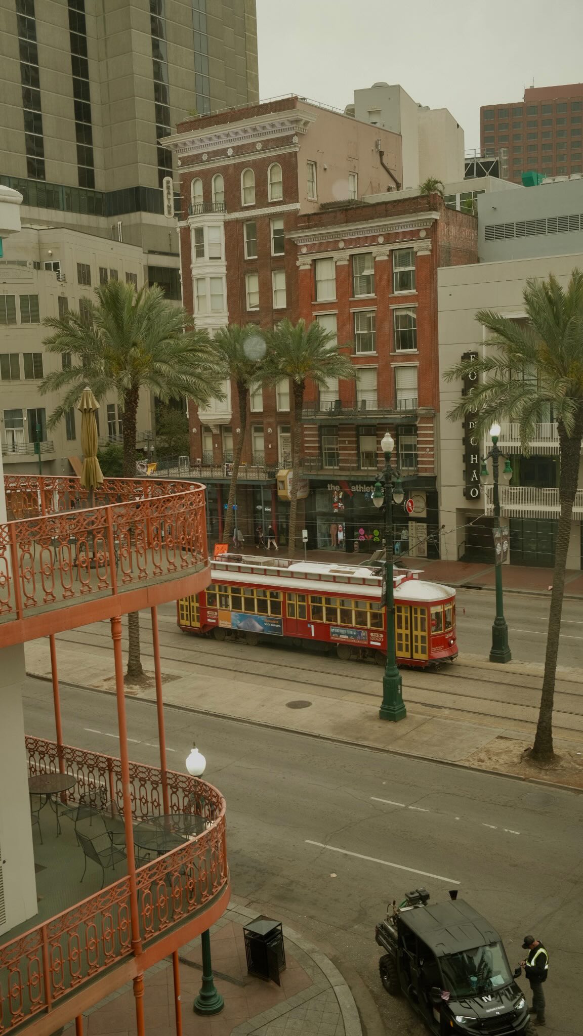 Instagram post by @signedbritt for Sonder. Caption reads: #sonderpartner days 1 + 2 out of 4 in NOLA...and....