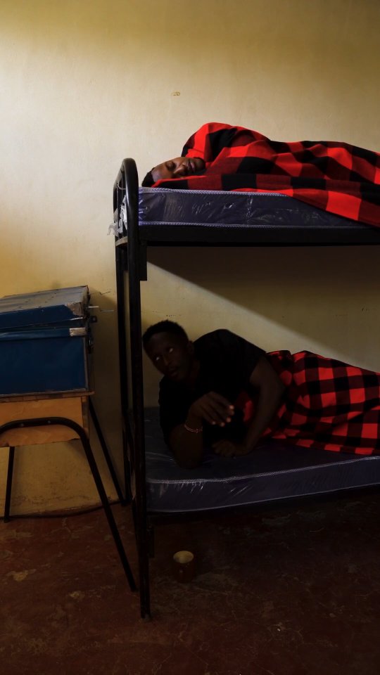 Instagram post by @blessednjugush for Oreo. Caption reads: We all had these types of friends in high school.....