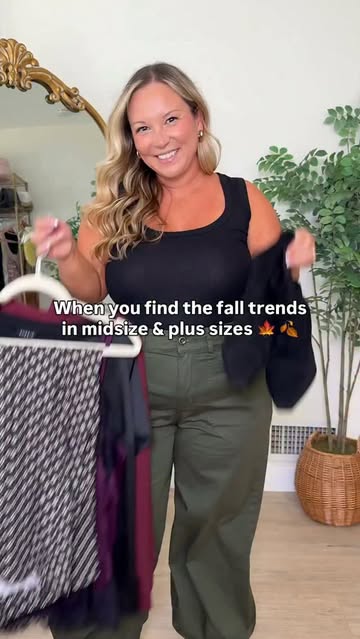 Instagram post by @stylenright for Torrid. Caption reads: [...] them midsize + plus-size friendly 🍂🙌....