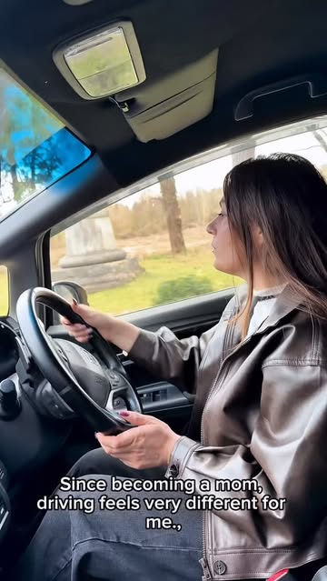 Instagram post by @nutsaishere for OTTOCAST. Caption reads: [...] my baby without turning around 🌟💚🪄....