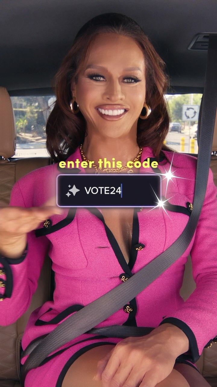 Instagram post by @sashacolby for Lyft. Caption reads: Mother knows best 💅🏽 Maximize your joint slay....