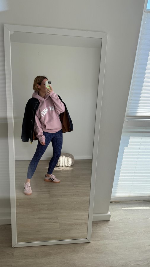 Instagram post by @settebello_hh for Hey Honey. Caption reads: [...] - 10% Code: Alexandra10 - auf alles!!
Hey....