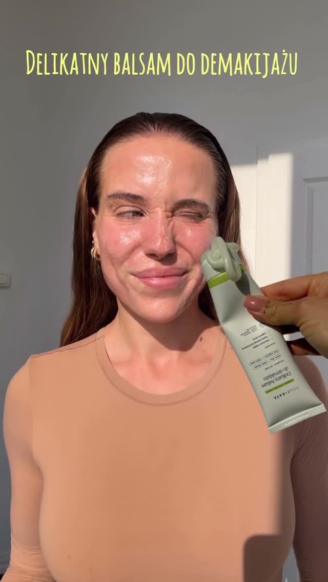 Instagram post by @laura_zawadzka for Your KAYA. Caption reads: Lubię mieć wybór i dopasowywać pielęgnację do....