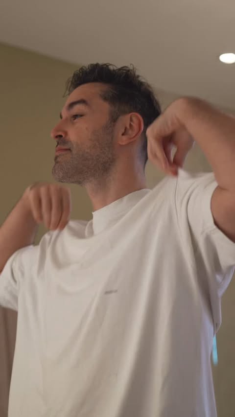 Instagram post by @marcoandredasilva for BIOTHERM. Caption reads: [...] day like this? Tap & try it yourself.....