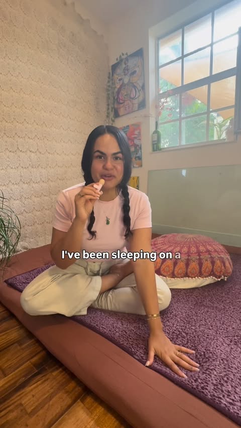 Instagram post by @holisticselena for ZONLIHOME. Caption reads: I’ve been sleeping on a @zonlihome floor mattress....