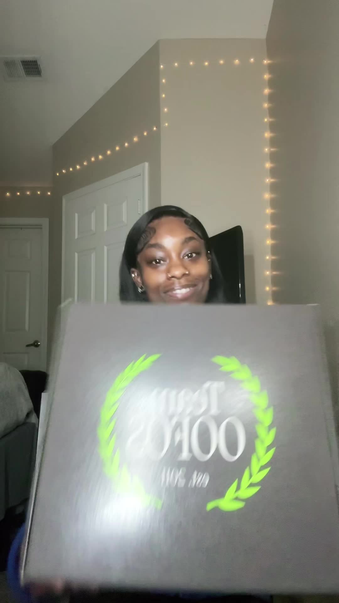 TikTok post by @__taaniyaa for Her Campus. Caption reads: [...] link in my bio!! 😍thank youuu!🩷🩷....