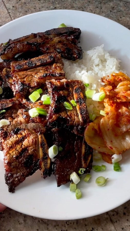 Instagram post by @mizzerybell for FoodSaver. Caption reads: [...] flavors. Marinates in minutes with....