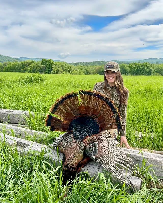 Instagram post by @beka.leah for DSG Outerwear. Caption reads: Cheeks hurt from smiling kinda day 🦃 #dsghunt....
