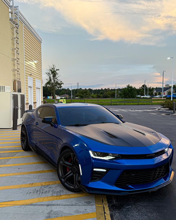 Instagram post by @1leheem for RAXTiFY. Caption reads: [...] 📥

* Sponsors : 
// @oneuplighting
//....