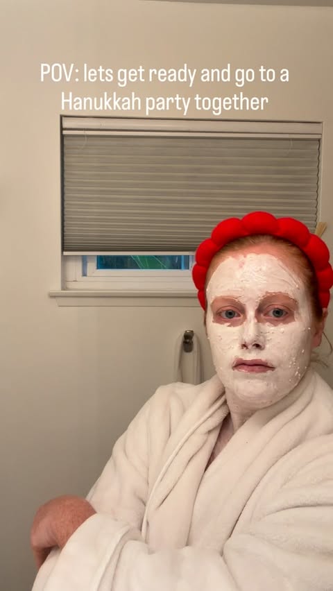 Instagram post by @nursecarolinealex for DRMTLGY. Caption reads: [...] such a beautiful gathering. 

And thank you....