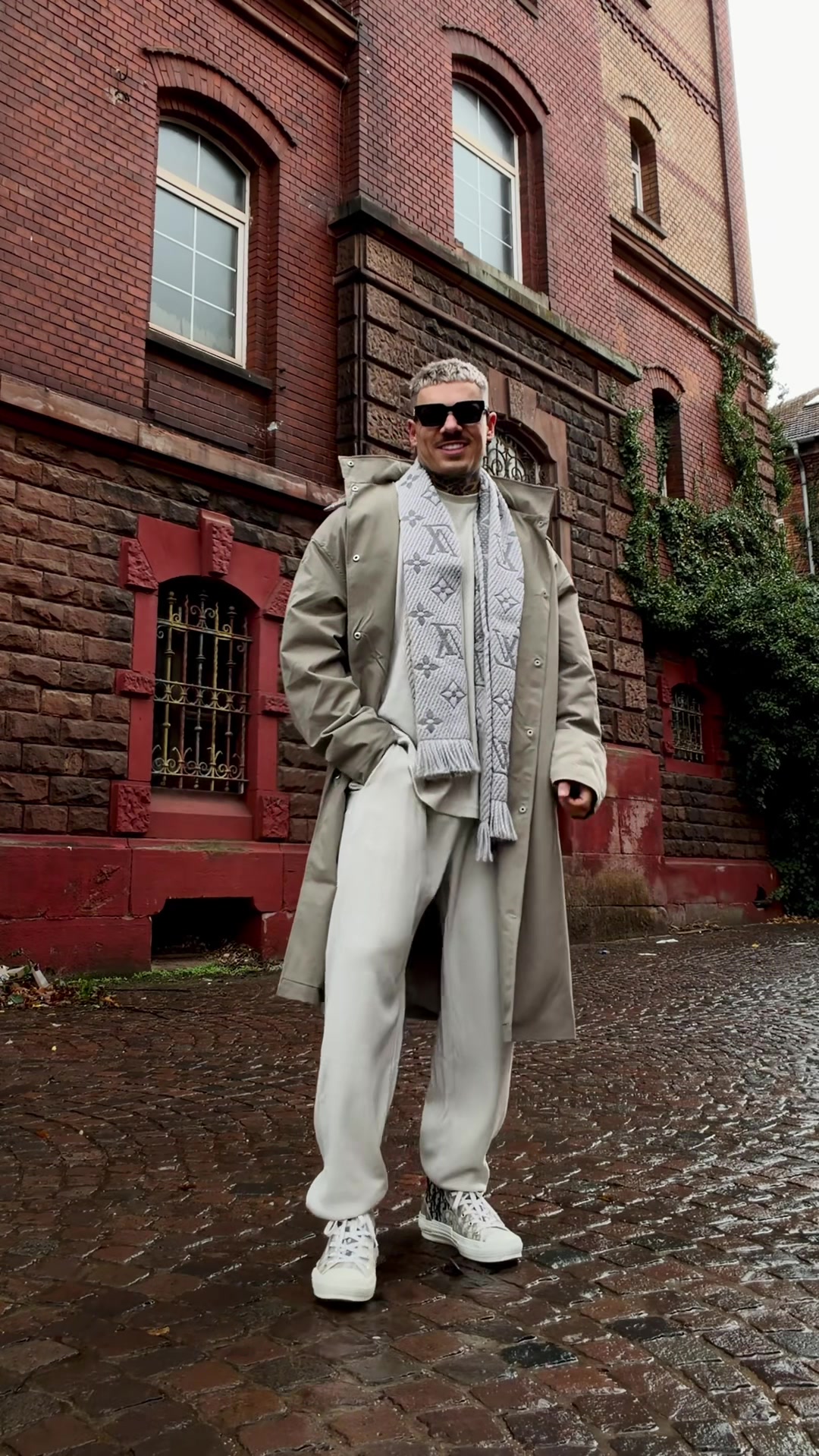 TikTok post by @arturkramer_ for Boohoo. Caption reads: [...] Timeless street aesthetics. Look by....