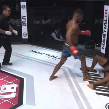 Instagram post by @rplaythai for Badboy. Caption reads: Isso é MFC81 COMBAT 

Curta um pouquinho desse....