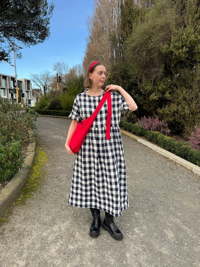 Instagram post by @bcreates_ for The Fabric Store. Caption reads: [...] timeless gingham linen from....