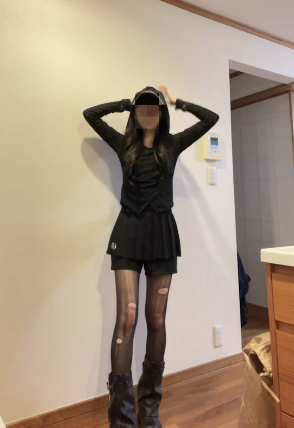 TikTok post by @a_slim_girl for 7sgood. Caption reads: みんなのダイエットモチベの上げ方教えてᵒ̴̶̷᷄﹃ ᵒ̴̶̷᷅♡♡  ....