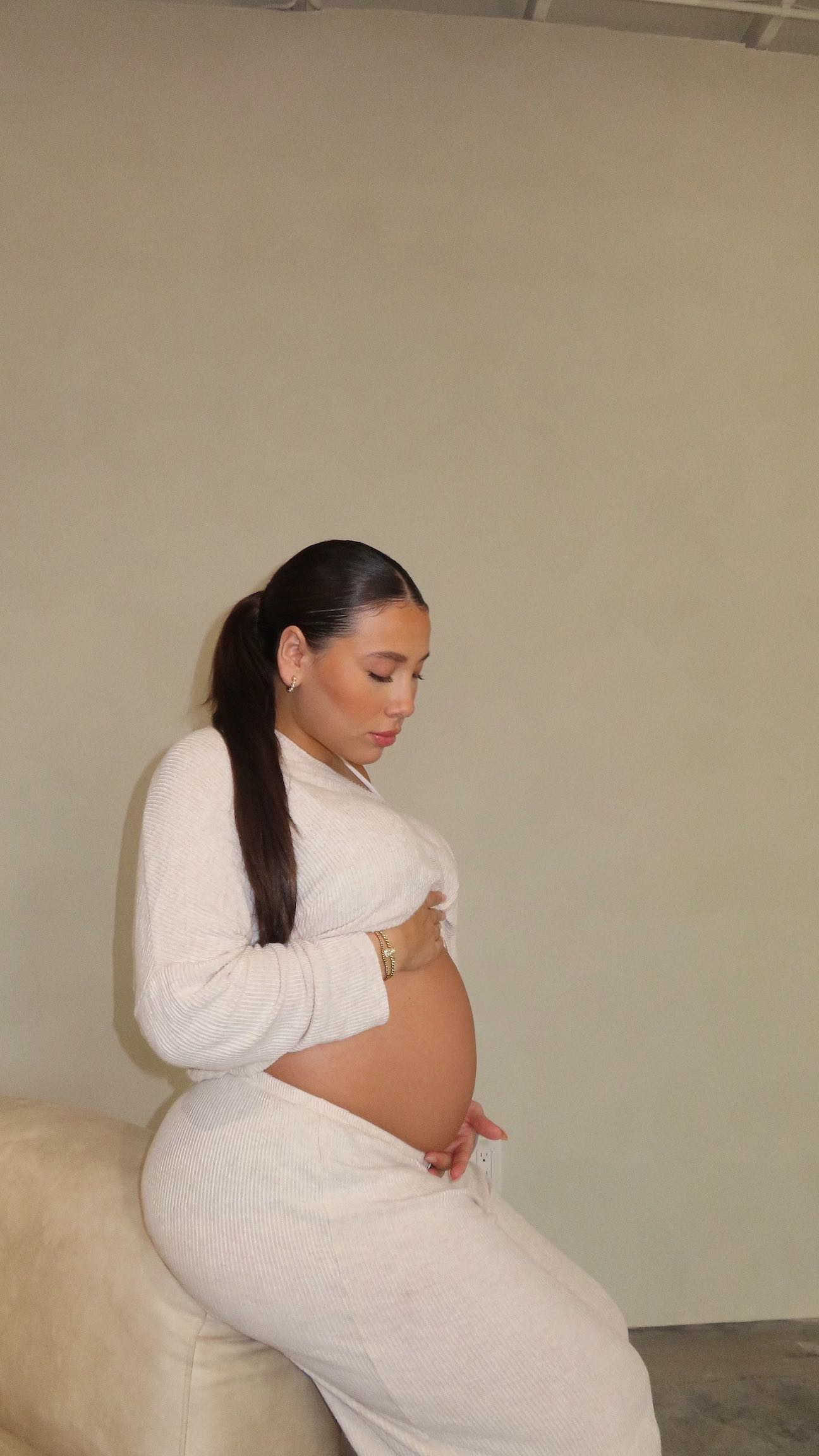 Instagram post by @iamcelys for Ivy Beauty. Caption reads: Just found my new everyday staples....