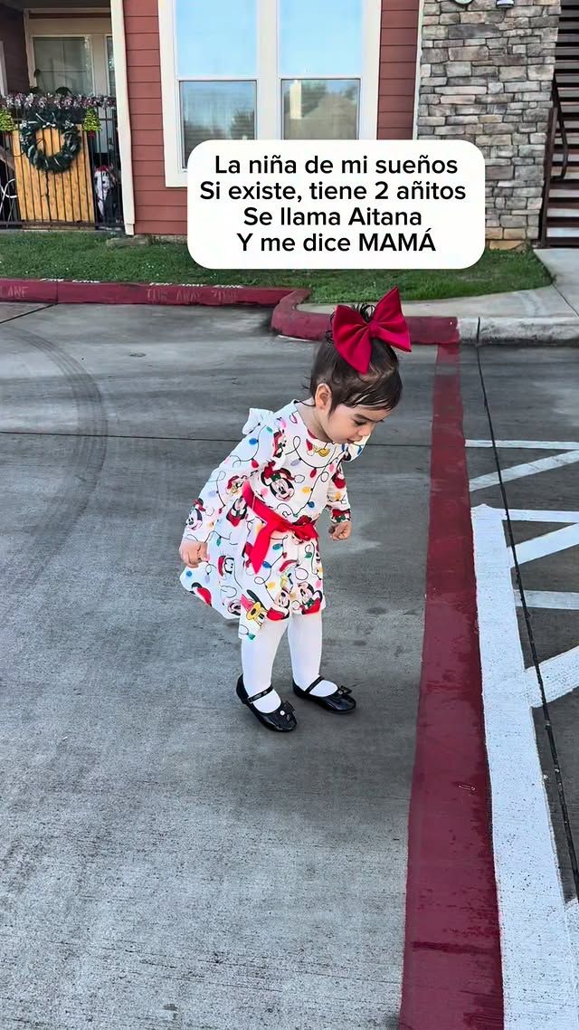 Instagram post by @lisdanysperezoficial for PatPat. Caption reads: Chiquitica mía #foryoupagereels #fypシ.