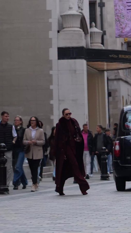 Instagram post by @thelaurablair for Lipsy London. Caption reads: Ok so @lipsylondon is nailing AW25 - you can shop....