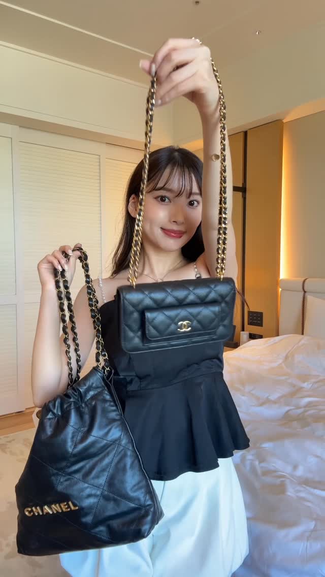 Instagram post by @pechi.130 for Her lip to. Caption reads: GRWM in hotel🤍

tops @herlipto 
bottom....