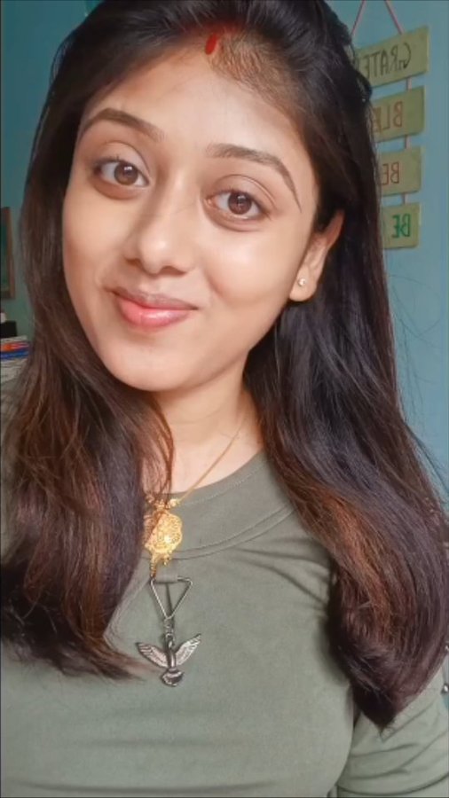 Instagram post by @priyanka4915 for Belora Cosmetics. Caption reads: Here r my favourite products from @beloracosmetics....