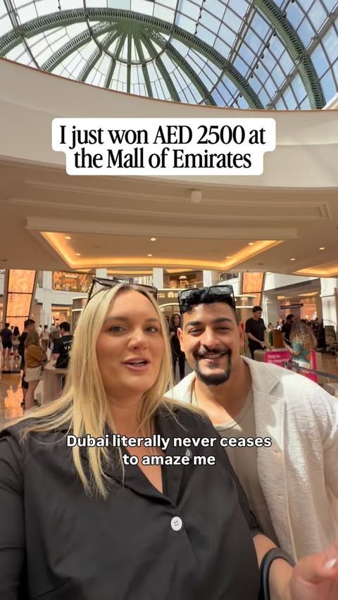 Instagram post by @dxb_hun for Visa. Caption reads: [...] do is sign up to the Emirates NBD Share Visa....