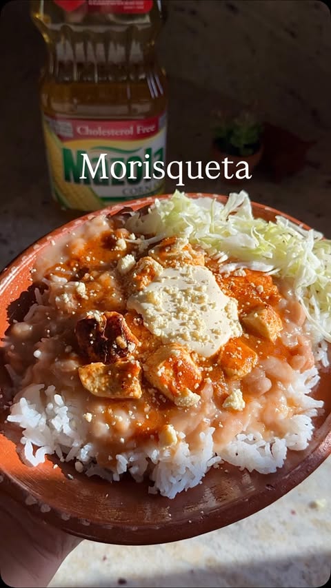 Instagram post by @ale.reeg for Mazola. Caption reads: [...] make easy & delicious Morisqueta with....