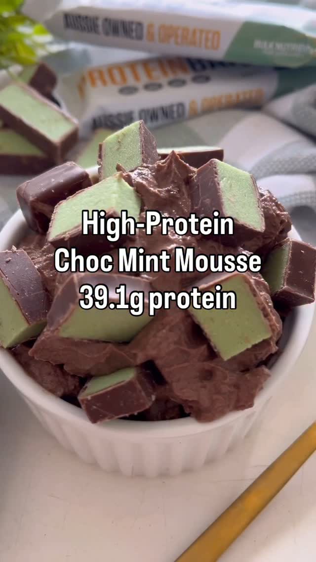 Instagram post by @she_snacks for Bulk Nutrients. Caption reads: ❓Choc Mint…toothpaste or fresh deliciousness?! Let....