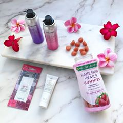 Instagram post by @perfashionista for Taste of Home. Caption reads: #sponsored
Greetings from my bathroom counter top....