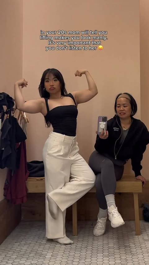 Instagram post by @lilbignanc.fit for Nocco. Caption reads: don’t worry guys she’s now converted 😛 mama....