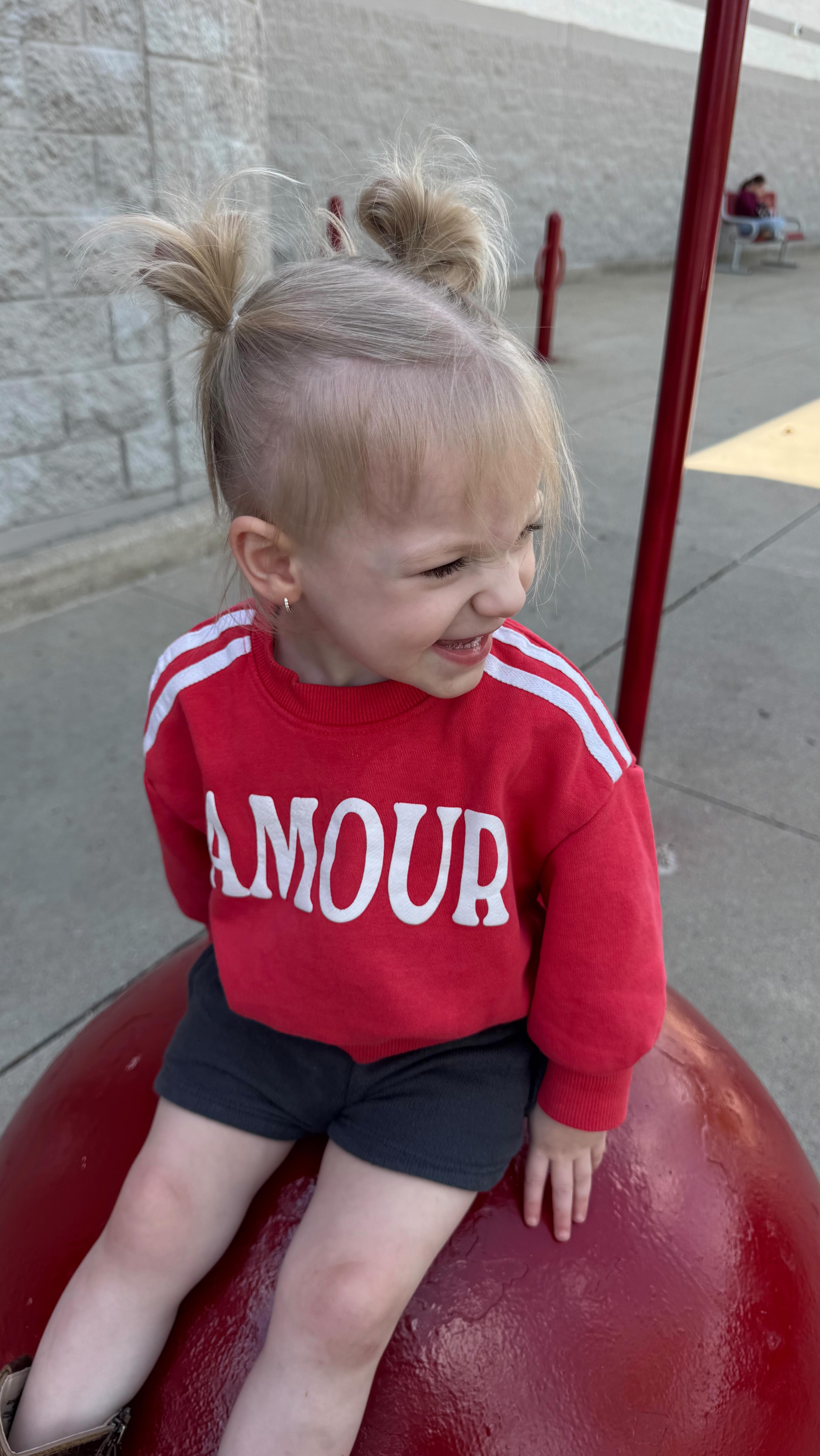 Instagram post by @maycietilley for Clio Snacks. Caption reads: [...] have as a late night....