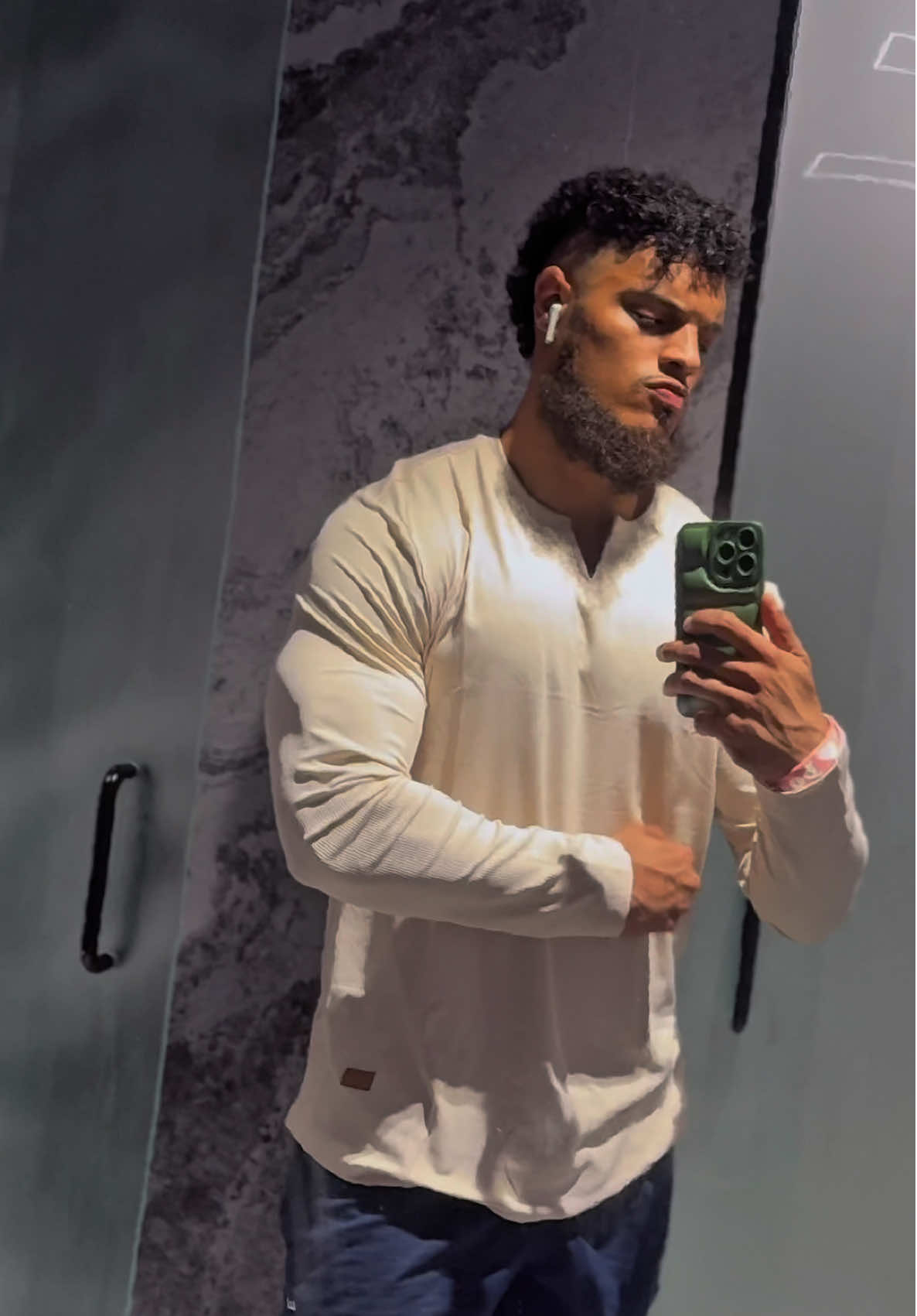 TikTok post by @kingwilliamslifts for JMIERR. Caption reads: If bro proves it im cool with it🤷🏽‍♂️ @Jmierr....