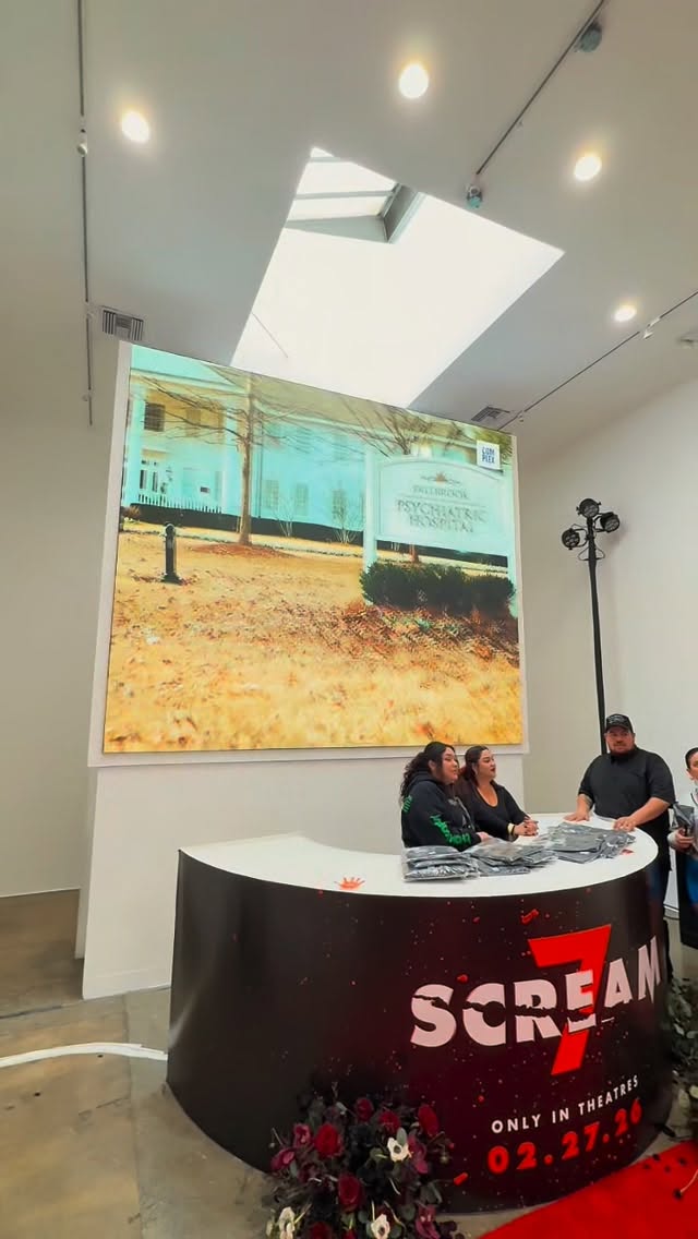 Instagram post by @feliadventurcat for Complex. Caption reads: [...] #popup #movie #horror #ghostface @complex....