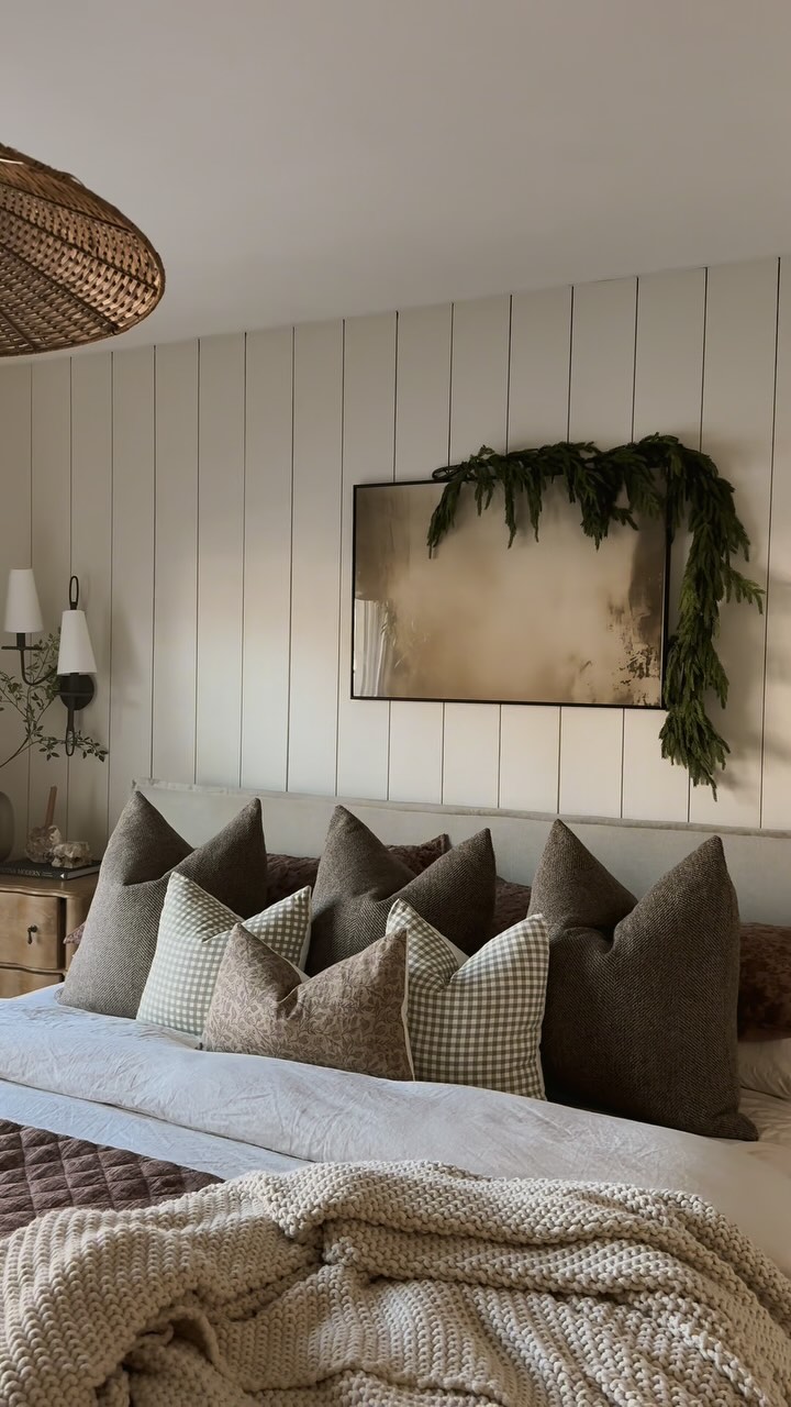 Instagram post by @kristinanevans for Frame It Easy. Caption reads: Lots of questions about my art lately! All 4 of....